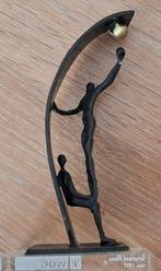 Corry Ammerlaan sculptuur Helpende Hand, Ophalen of Verzenden