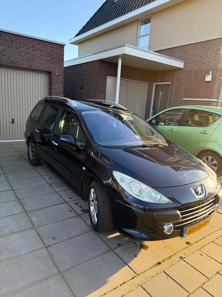 Peugeot 307 2.0 16V SW 2007 Blauw, Auto's, 730 kg, 4 cilinders, Blauw, 7 stoelen