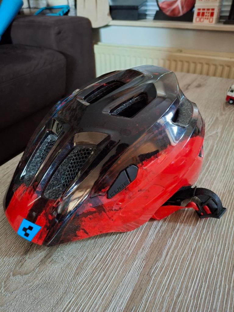 Cube Kinderfietshelm, Fietsen en Brommers, Fietsaccessoires | Fietshelmen, Ophalen of Verzenden, Nieuw, Jongen of Meisje, Cube