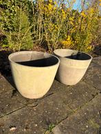 2 grote bloempotten, Ophalen, Kunststof, Gebruikt, 40 cm of meer