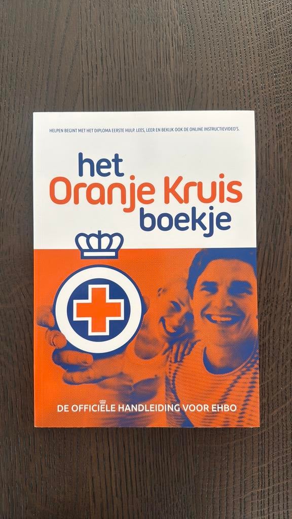 Het Oranje Kruis boekje, Boeken, Ophalen, Zo goed als nieuw