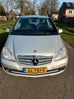 Mercedes-Benz A-Klasse 1.7 A170 5DRS 2009 Grijs, Auto's, Mercedes-Benz, 15 km/l, Navigatiesysteem, 4 cilinders, Leder en Stof