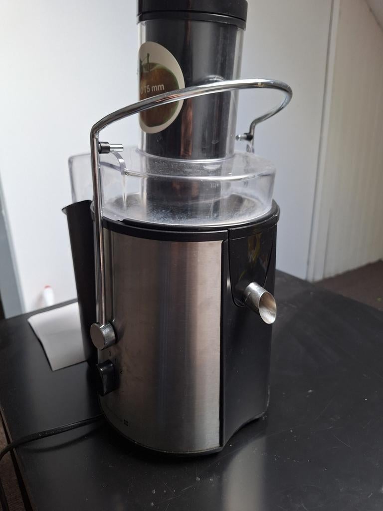 Slowjuicer tarrington house JE 1600, Ophalen, Gebruikt, Elektrisch, Slowjuicer