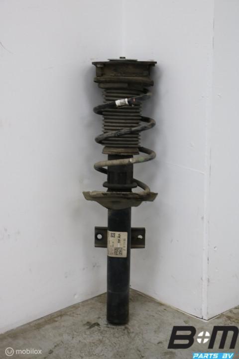 Veerpoot voorzijde links of rechts VW Polo 2G 2Q0413031BT, Gebruikt