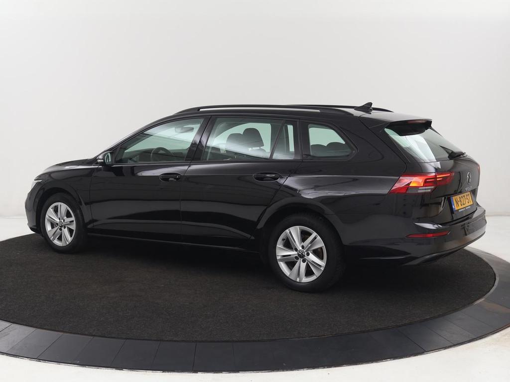 Volkswagen Golf 1.0 TSI Life | Adaptive cruise | Carplay | N, Auto's, Stof, Gebruikt, Euro 6, Zwart