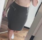 Grijze kokerrok, Ophalen of Verzenden, Zo goed als nieuw, Knielengte, Maat 36 (S)