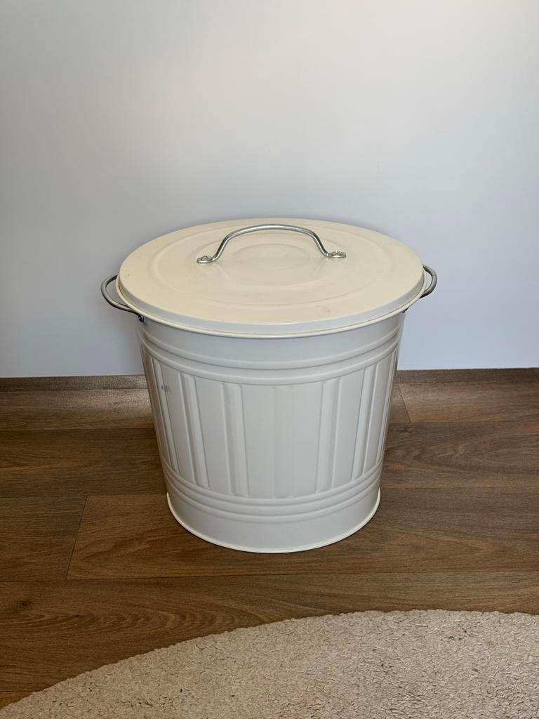 IKEA Knodd prullenbak wit 16 liter, Ophalen, Gebruikt, Metaal, Minder dan 50 cm