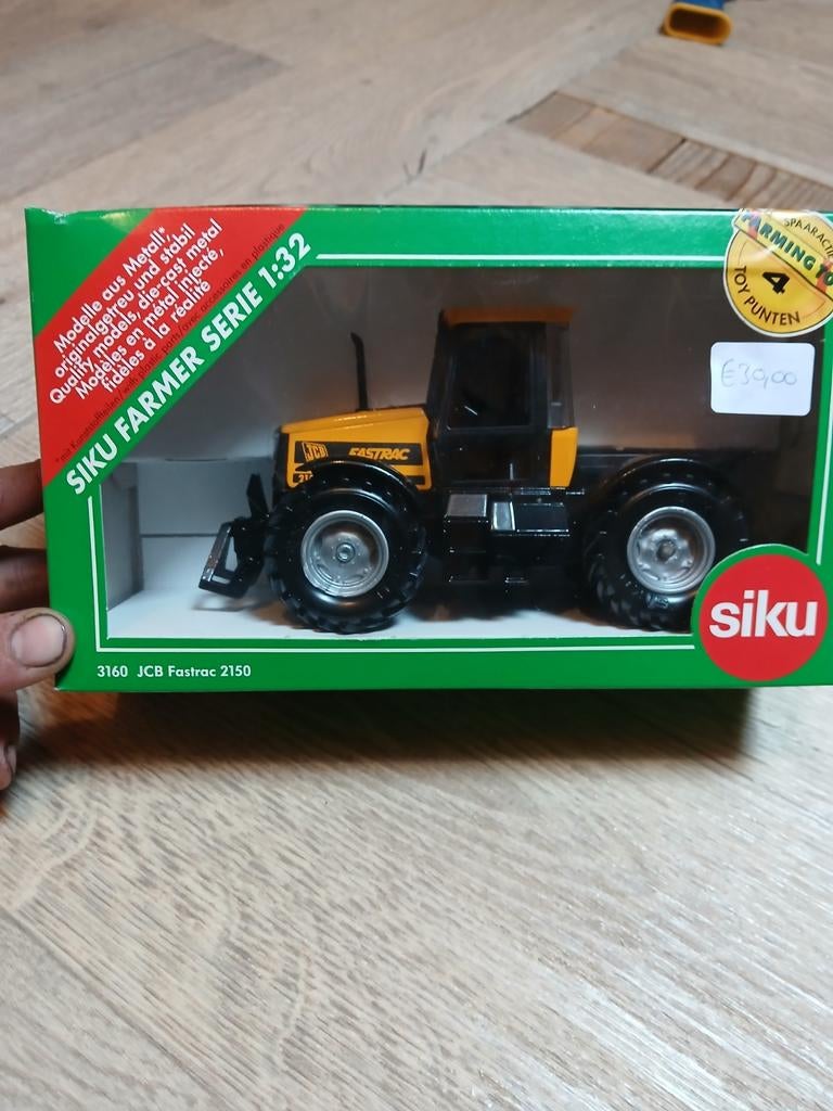 Siku JCB Fastrac 2150 model tractor 1:32, ., Tractor of Landbouw, Nieuw, Ophalen of Verzenden