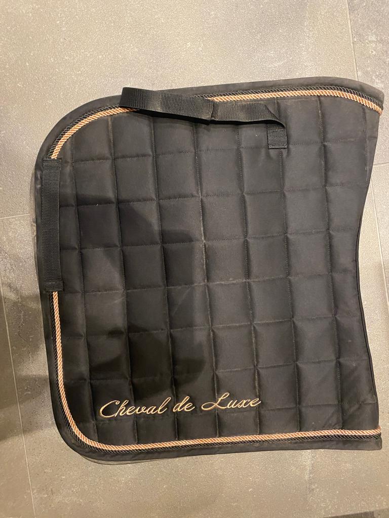 Cheval de luxe dekje black/rose, Dieren en Toebehoren, Ophalen of Verzenden, Zo goed als nieuw