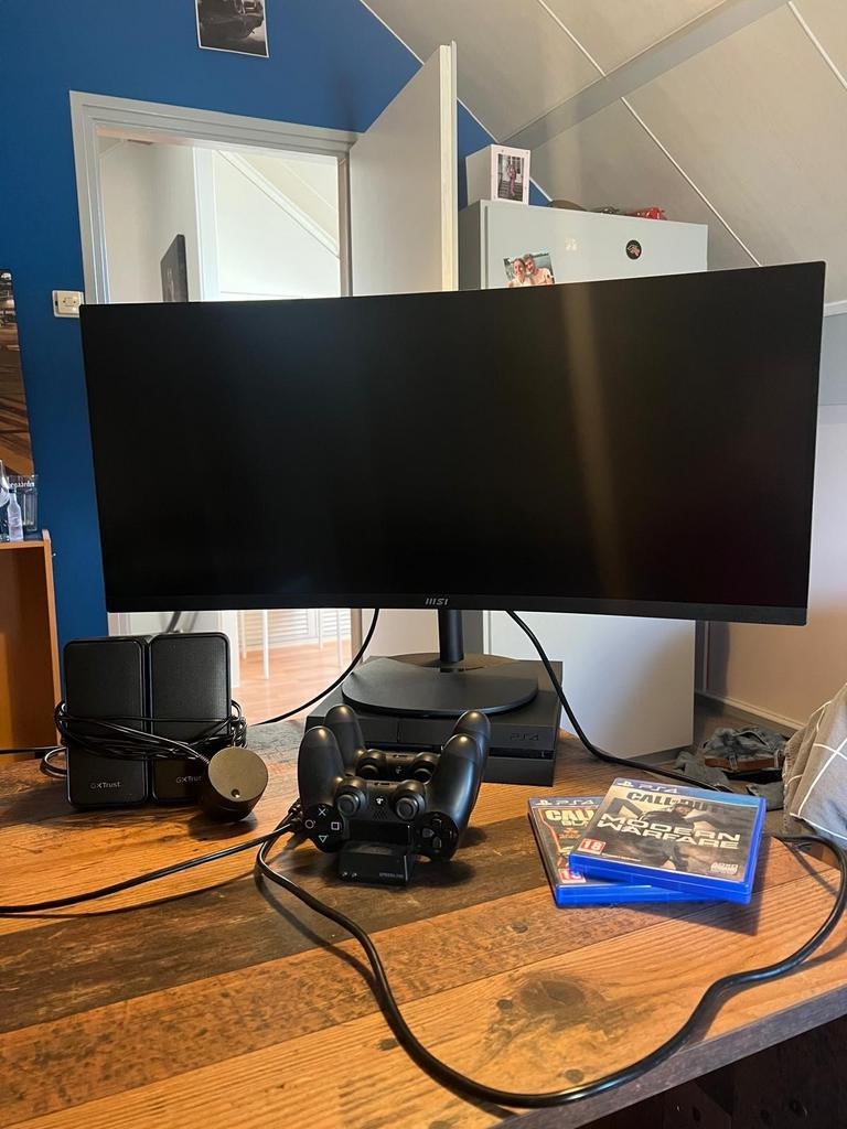 Compleet gamingset, curved monitor, playstation4 + games, Computers en Software, Monitoren, Ophalen, Zo goed als nieuw, 101 t/m 150 Hz