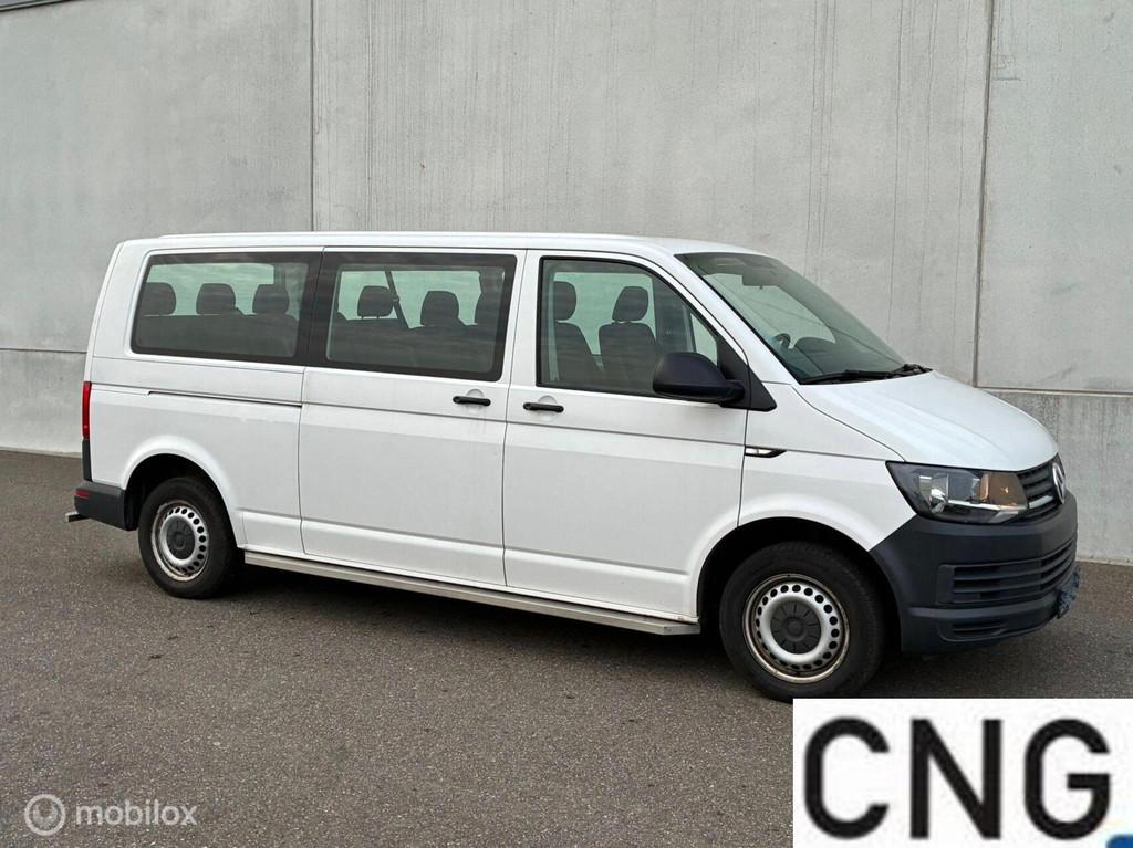 VW Transporter T6 9 PERS CNG/BENZINE € 13999,- +21% BTW, Auto's, Volkswagen, Stof, Gebruikt, Euro 6, Wit