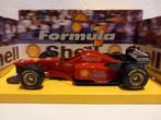 Maisto 1:24 Shell Ferrari F310 M. Schumacher, Ophalen of Verzenden, Zo goed als nieuw, Auto, Maisto
