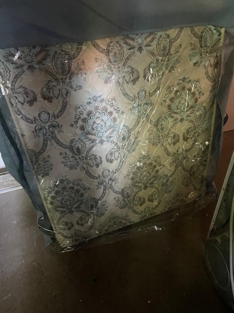 matras 80x190cm schoon, Huis en Inrichting, Slaapkamer | Matrassen en Bedbodems, Ophalen, Zo goed als nieuw, Eenpersoons