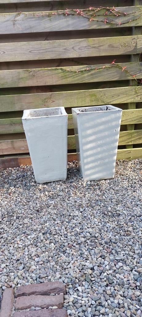 2 buitenpotten 55cm hoog, Tuin en Terras, Bloembakken en Plantenbakken, Ophalen of Verzenden, Rond, Balkon