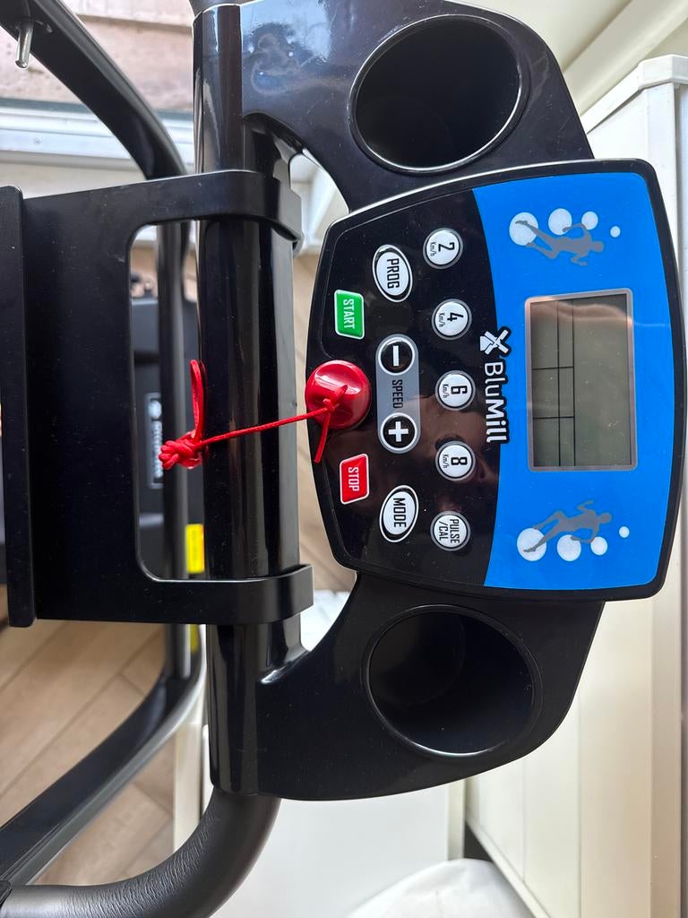 BluMill loopband, Sport en Fitness, Fitnessmaterialen, Ophalen of Verzenden, Zo goed als nieuw, Overige typen