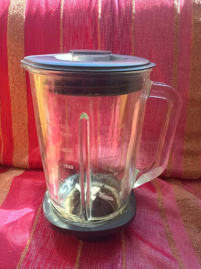 Gratis losse glazen blender-kan met messen Philips, Ophalen, Blender