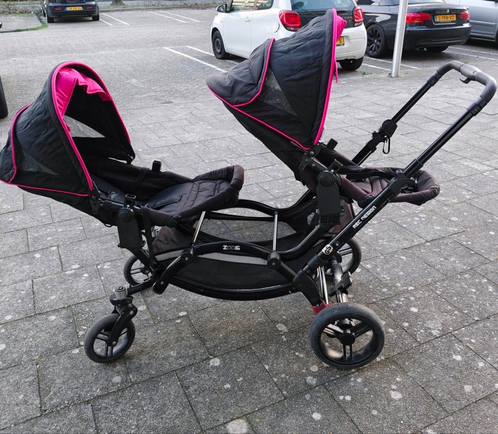 Tweeling Buggy Zwart/Roze met wieg en 2 zitjes, Ophalen, Gebruikt, Overige merken