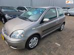 Toyota Yaris 1.3 VVT-i Sol AUTOMAAT rijdt super, Gebruikt, 31 €/maand, 4 cilinders, 400 kg