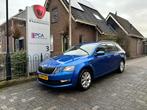 Skoda Octavia Combi 1.0 TSI Greentech Business Edition, Auto's, Skoda, 12 maanden, Stof, Gebruikt, Blauw