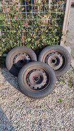 3 Winterbanden 195/60 R15 88H op stalen velgen, 15 inch, Banden en Velgen, 195 mm, Winterbanden