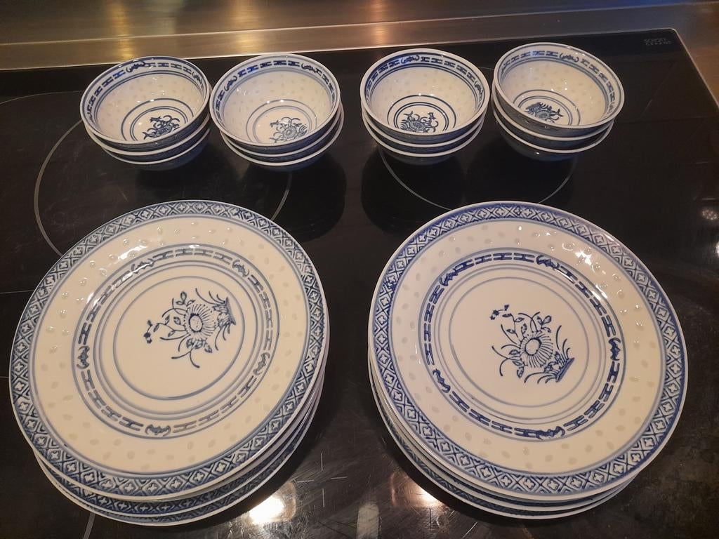 8 borden & 12 kommen verz.Jingdezhen Chinees porselein, Huis en Inrichting, Keuken | Servies, Ophalen of Verzenden, Zo goed als nieuw