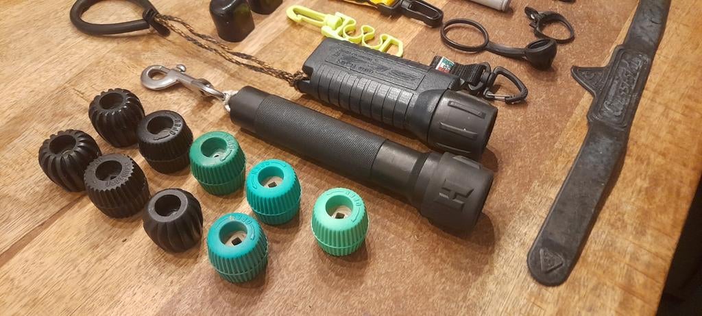 Diverse duikspullen, Auto-onderdelen, Ophalen of Verzenden