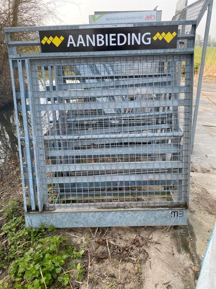 Showroombord 120x120 cm voor tegels - Aanbieding, Doe-het-zelf en Verbouw, Tegels, Gebruikt, Overige typen, 60 cm of meer, Ophalen