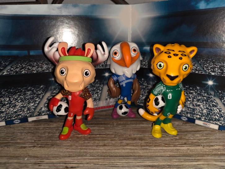 Mascotte Fifa Voetbal 2026 set - Uniek Verzamelaarsobject, Verzamelen, Sportartikelen en Voetbal, Nieuw, Beeldje of Poppetje, Ophalen