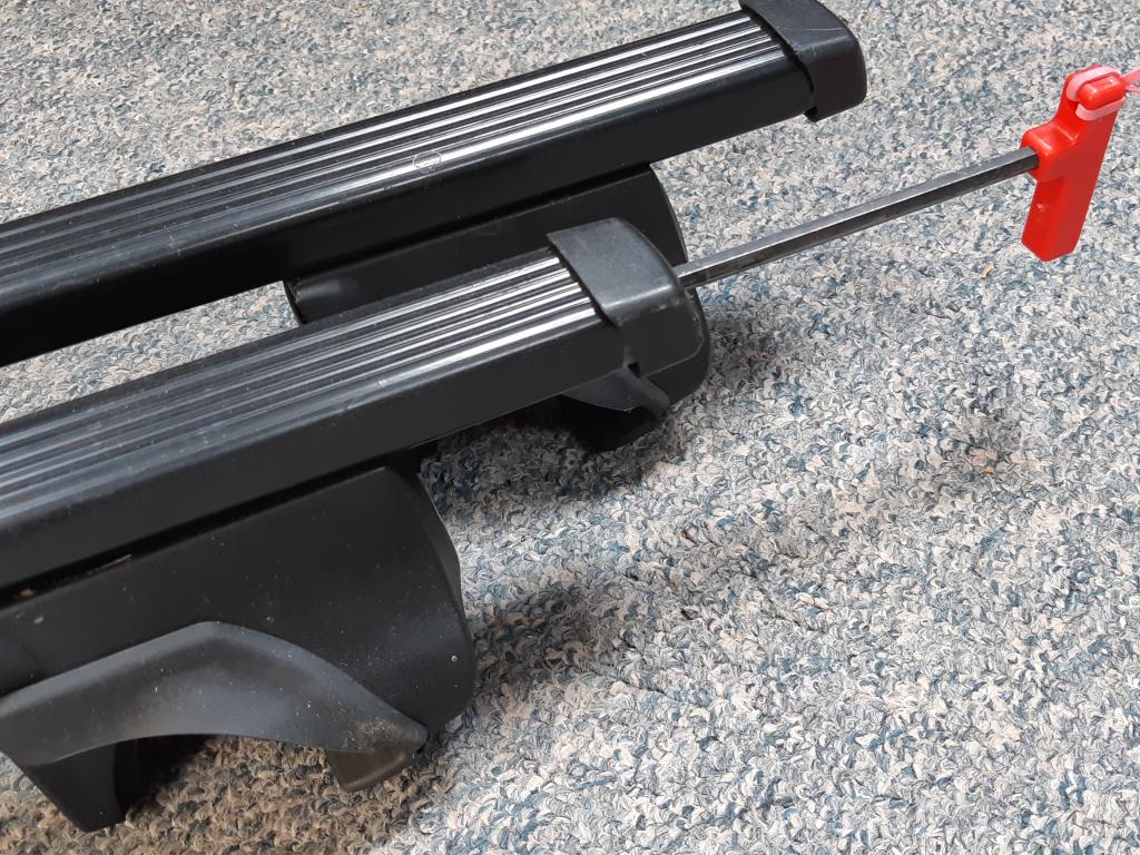 Dakrailing dakdragers Thule Smartrack 784, Auto diversen, Dakdragers, Ophalen, Gebruikt, Thule Sweden AB, Borggatan 5, 335 73 Hillerstorp, Zweden