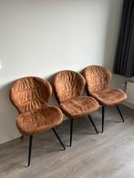 3 stoelen bruin suède, Huis en Inrichting, Stoelen, Ophalen, Zo goed als nieuw, Bruin