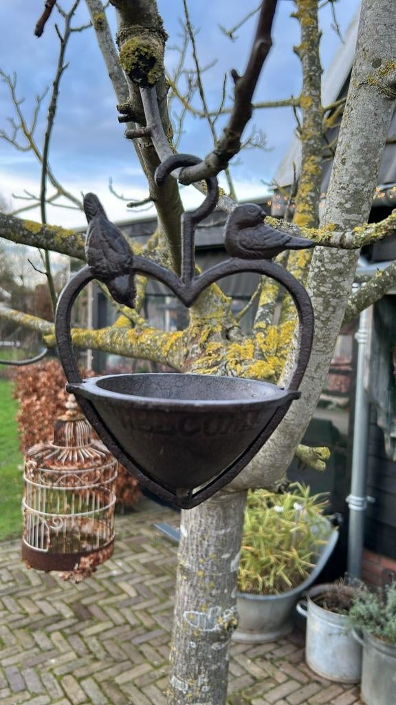 Vogel voederbak hart gietijzer, Ophalen of Verzenden, Vogel