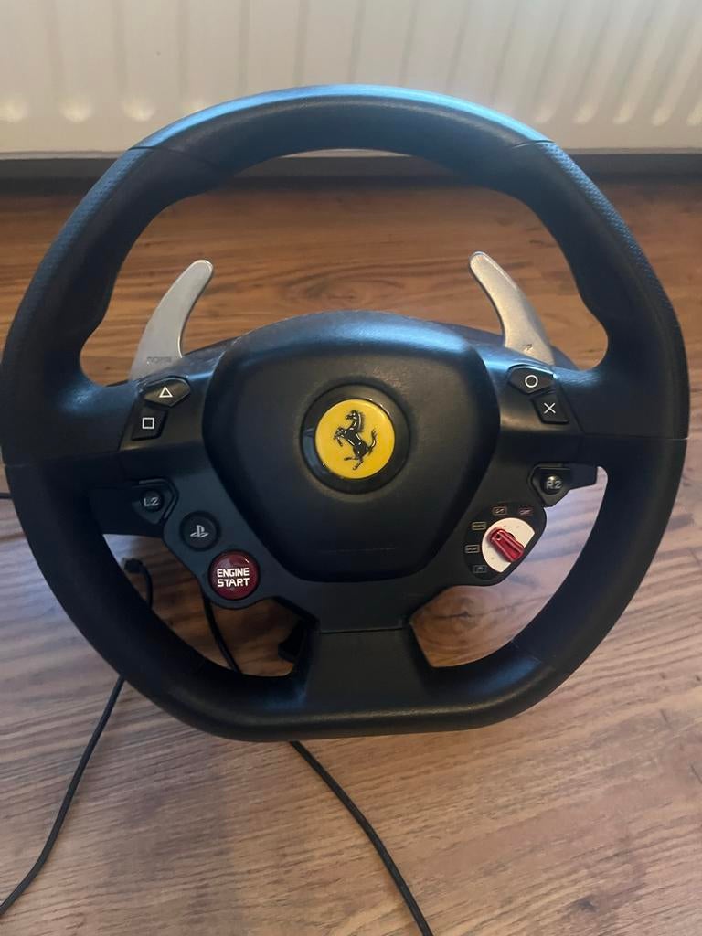 Thrustmaster T80 Ferrari 488 GTB Edition Stuur PlayStation, Ophalen, Zo goed als nieuw, Stuur of Pedalen, PlayStation 4