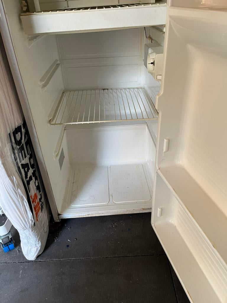 Te koop. (Bier) koelkast, Witgoed en Apparatuur, Koelkasten en IJskasten, Ophalen, 160 cm of meer, Minder dan 75 liter, Zonder vriesvak