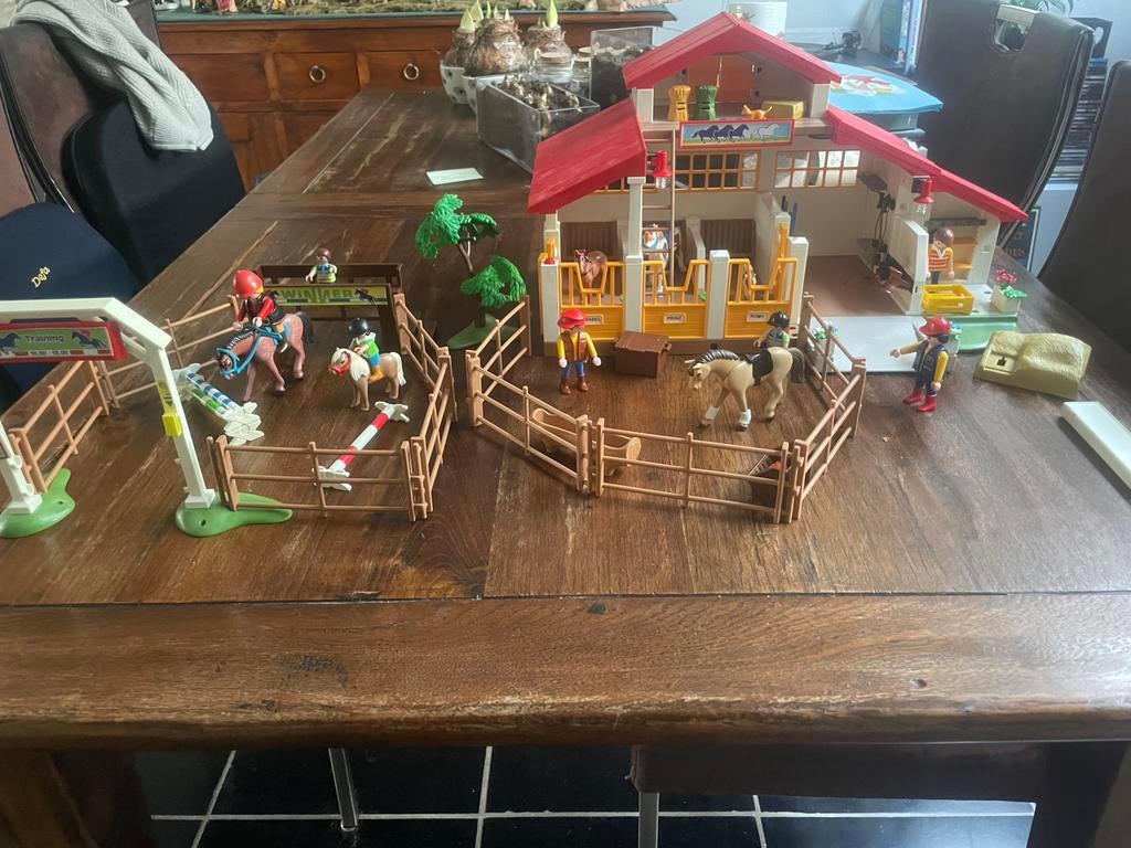 Playmobil 4190 Manege en 4185 Springbak, Ophalen of Verzenden, Zo goed als nieuw