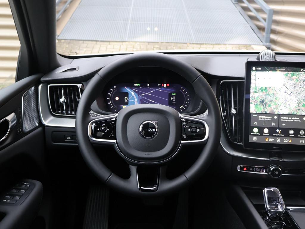 Volvo XC60 T8 Plug-in hybrid AWD Ultra Black Edition | FULL, 12 maanden, Gebruikt, 4 cilinders, Wit
