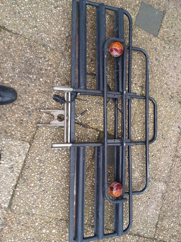 Een dubbele fietsen drager, Ophalen, 3 fietsen of meer, Gebruikt, Trekhaakdrager