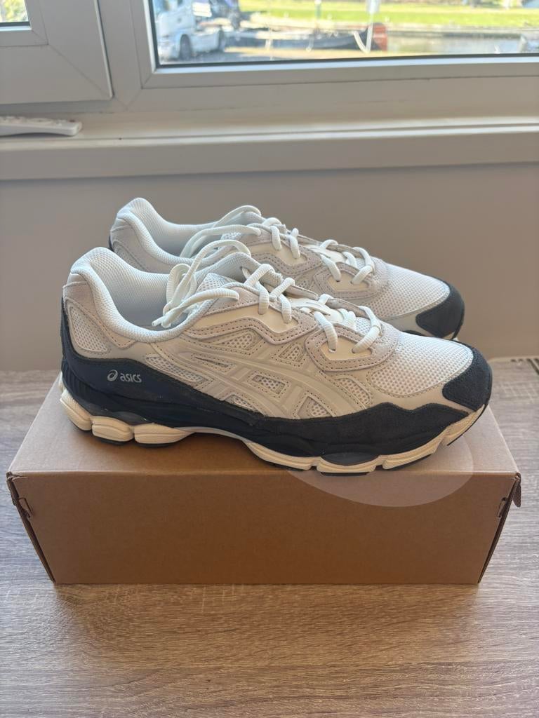 Asics Gel-NYC White Smoke Grey | EU 43.5, Wit, Ophalen of Verzenden, Asics, Asics