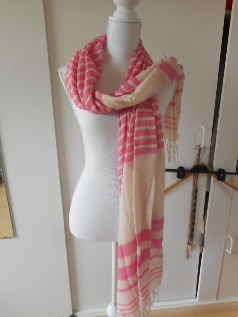 Nieuwe Hema Sjaal, Maat 46/48 (XL) of groter, Nieuw, Ophalen of Verzenden, Sjaal