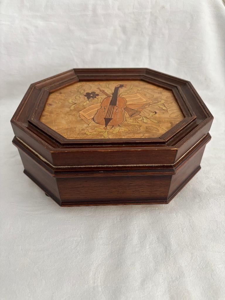 Vintage houten sieradenkist met ingelegde decoratie viool., Ophalen of Verzenden