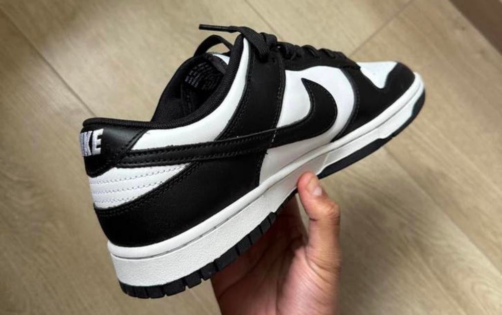 Nike Dunks Low | Maat:44,5 | Helemaal nieuw👟, Ophalen of Verzenden, Zo goed als nieuw, Zwart