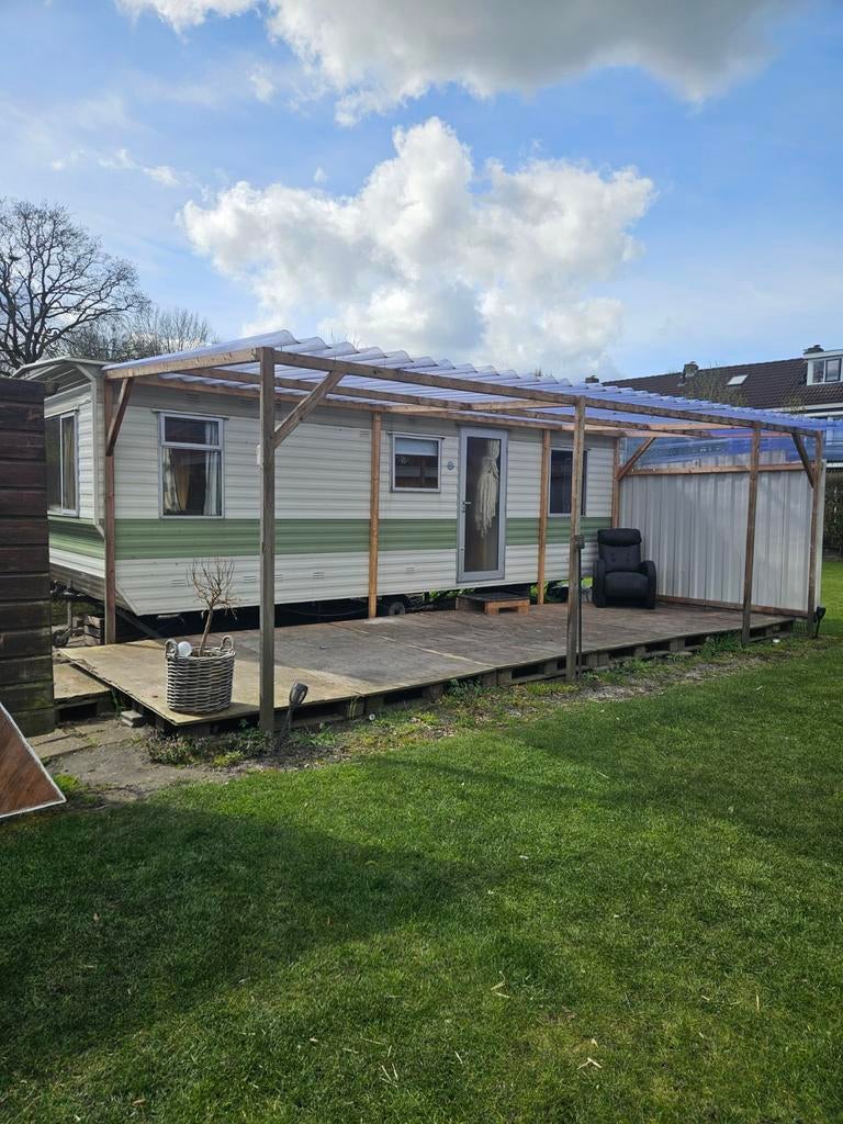 Stacaravan met afdak, Caravans en Kamperen, Stacaravans