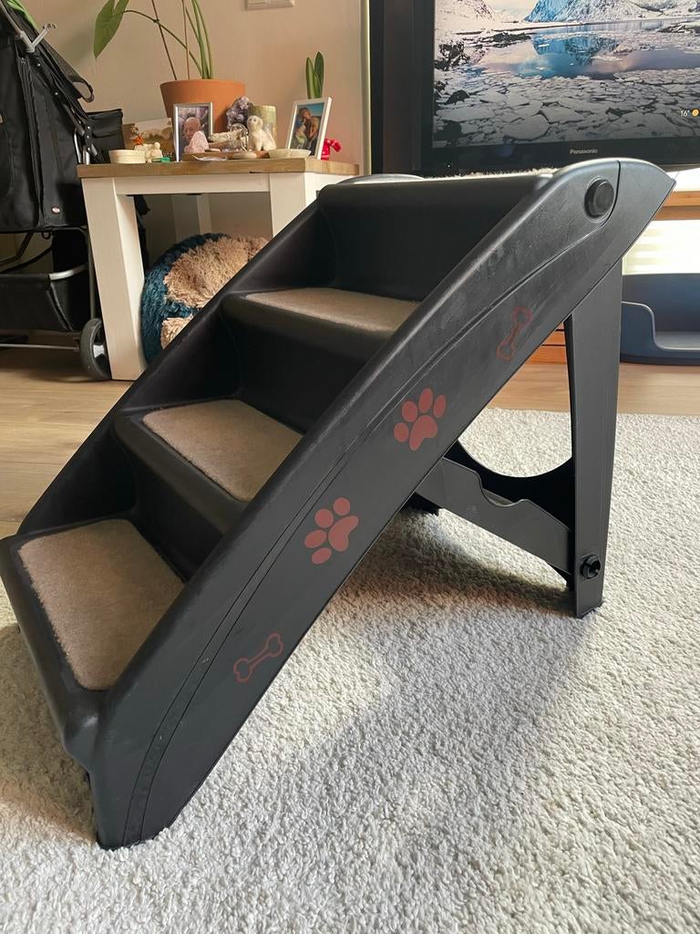 Trap voor klein hondje, Dieren en Toebehoren, Honden-accessoires, Ophalen, Zo goed als nieuw