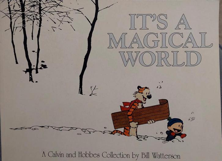 Bill Watterson - It's a Magical World, Boeken, Humor, Zo goed als nieuw, Verhalen, Ophalen of Verzenden