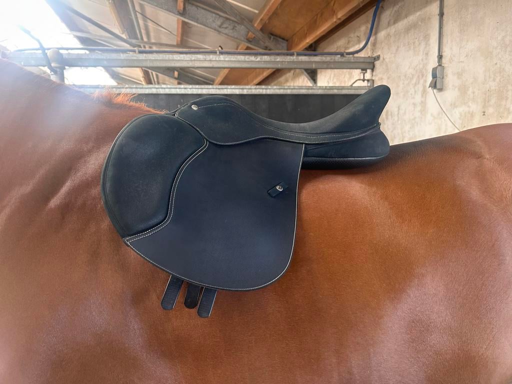 Wintec HART pro jump zadel, Dieren en Toebehoren, Paarden en Pony's | Zadels, Ophalen of Verzenden, Zo goed als nieuw, Springen