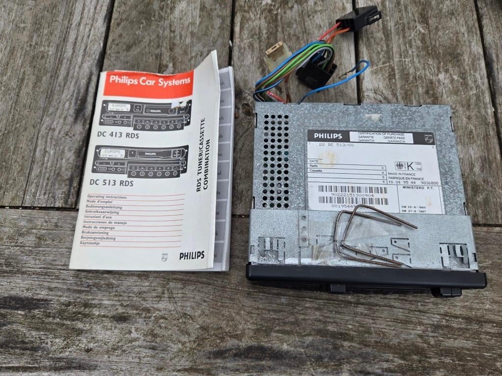 Philips vintage met cassettespeler VW T2 T3 T1 citroen etc, Auto diversen, Autoradio's, Ophalen, Gebruikt