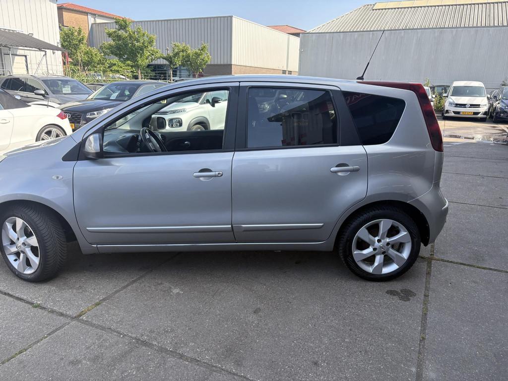 Nissan Note 1.4 Acenta, Voorwielaandrijving, Stof, Gebruikt, Parkeersensor