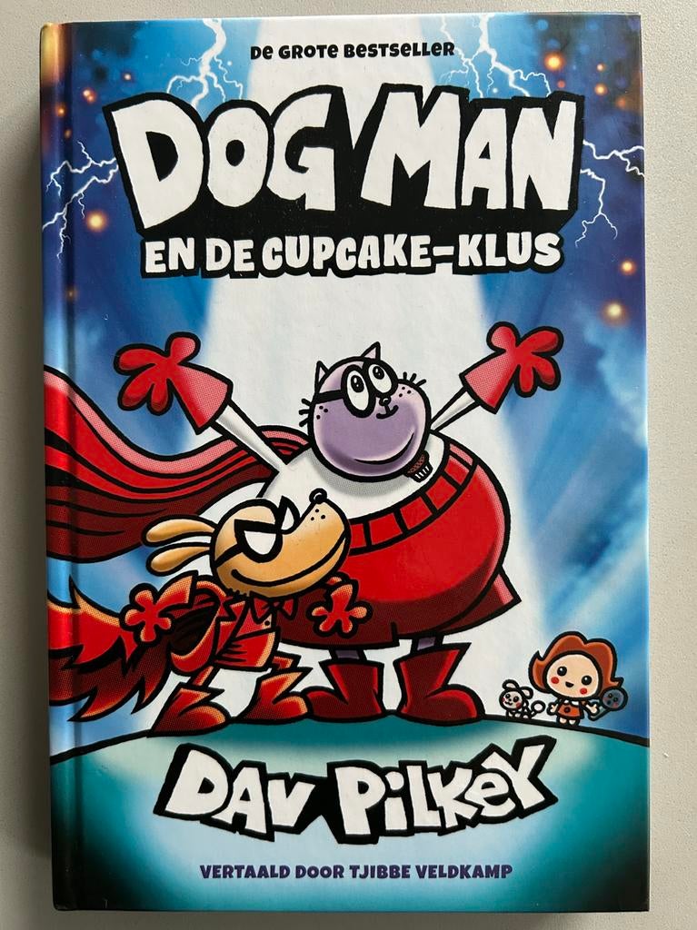 Dog Man en de Cupcake-klus, Ophalen of Verzenden, Zo goed als nieuw, Fictie algemeen