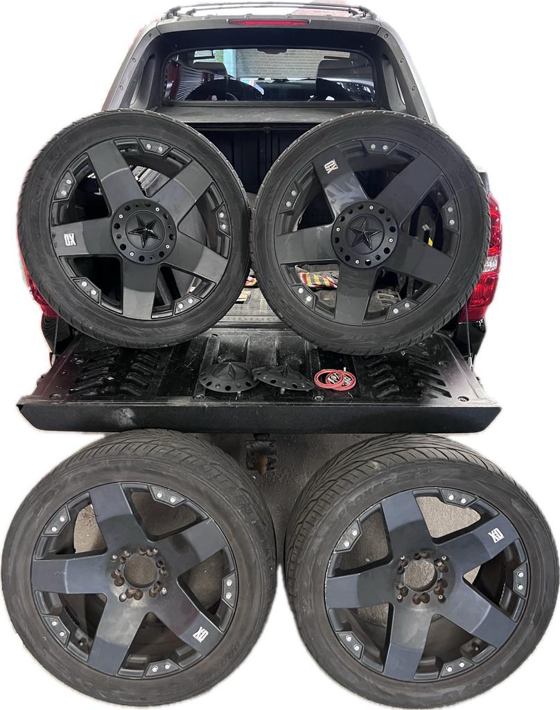 KMC Rockstars - 22 inch wielenset, Auto-onderdelen, Ophalen, Gebruikt, Chevrolet