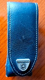 Victorinox Leather Belt Pouch - 4.0521.1, Verzamelen, Militaria | Algemeen, Ophalen of Verzenden, Overige soorten, Nederland, Mes of Dolk