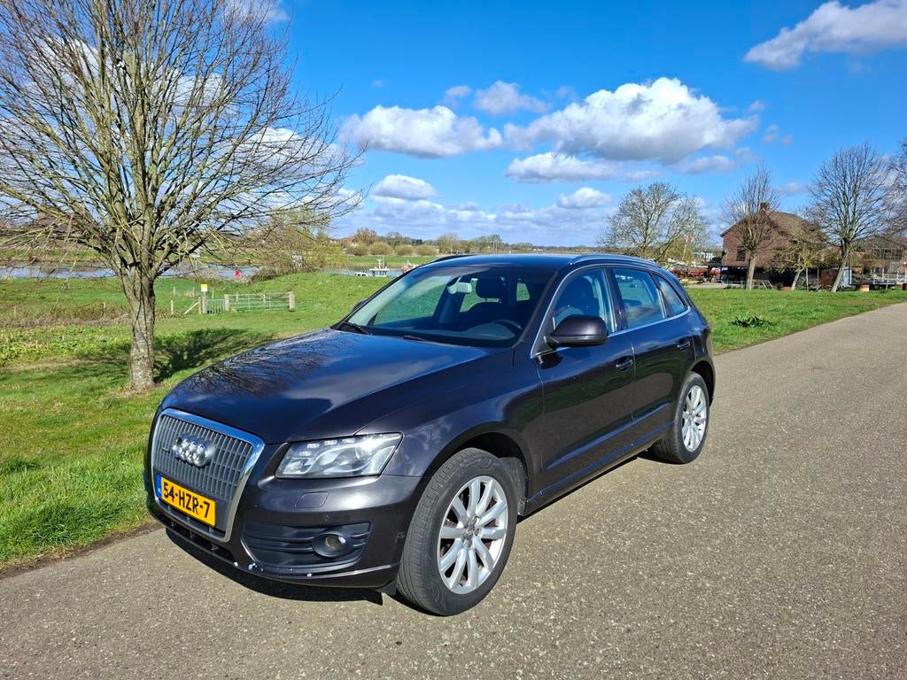 Audi Q5 2.0 Tfsi Quattro S-tronic 2009 Grijs, Auto's, Automaat, Stof, Zwart, Origineel Nederlands